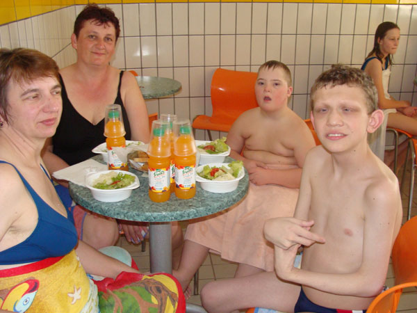Kupanje na bazenima u Čakovcu